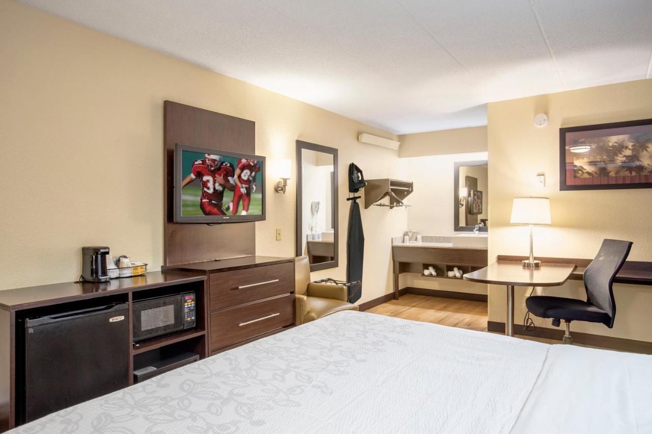 Red Roof Inn Plus+ Baltimore - Washington Dc/Bwi South Hanover Esterno foto
